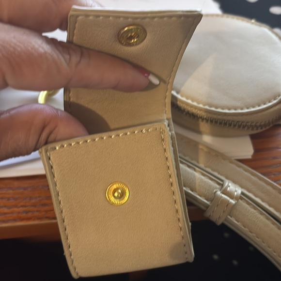 Fawn Design Tan Accessory Set - Picture 6 of 7